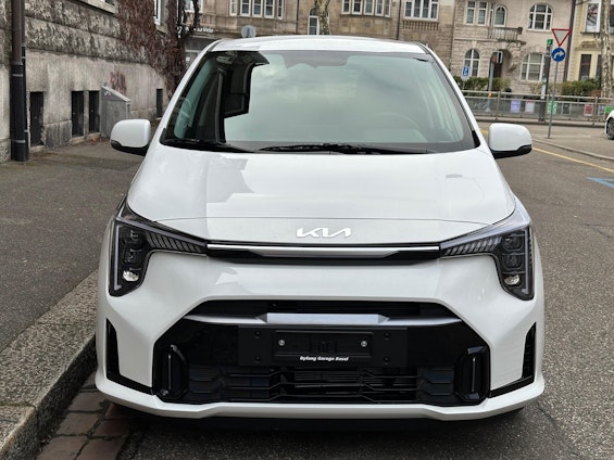 Vehicle image 6 Vehicle image 6