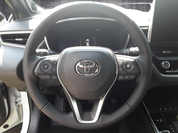 Vehicle image 5 Vehicle image 5