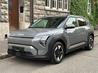 Vehicle placeholder image Vehicle placeholder image