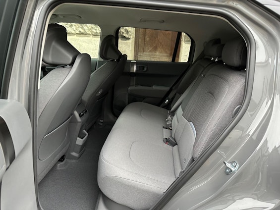 Vehicle image 10 Vehicle image 10