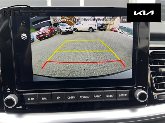 Vehicle image 10 Vehicle image 10