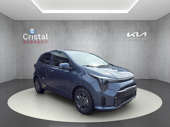 First vehicle image First vehicle image