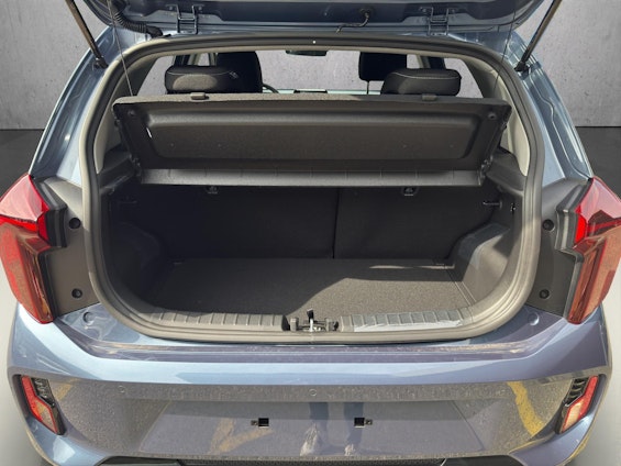 Vehicle image 13 Vehicle image 13