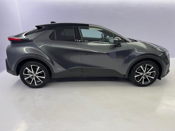 Vehicle image 2 Vehicle image 2