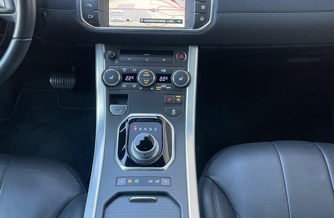 Vehicle image 9 Vehicle image 9