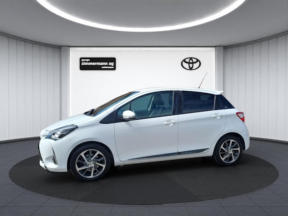 Vehicle image 10 Vehicle image 10