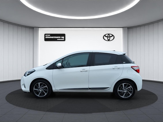 Vehicle image 10 Vehicle image 10