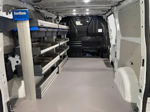 Ford Transit Custom Van 320 L2 2.5 Duratec 233 PS Trend