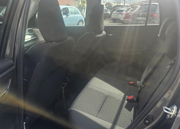 Vehicle image 13 Vehicle image 13