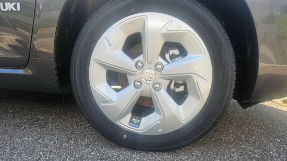 Vehicle image 8 Vehicle image 8