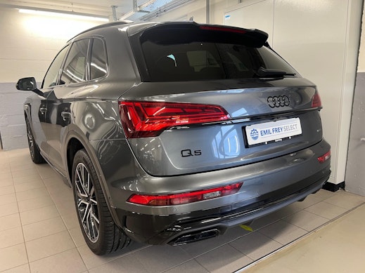 AUDI Q5 2.0 40 TDI Black Edition quattro S-Tronic 3