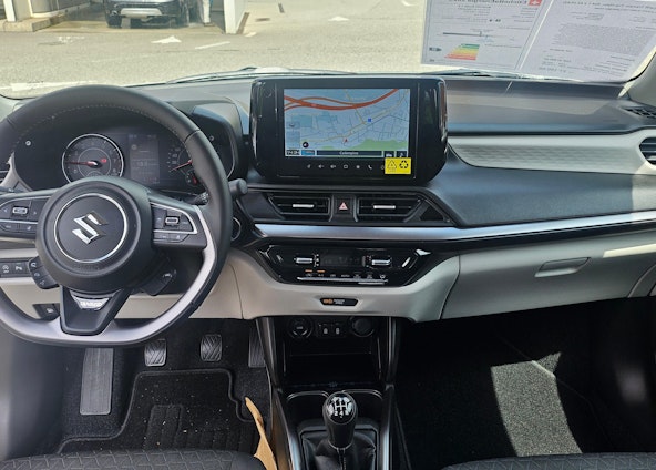 Vehicle image 11 Vehicle image 11