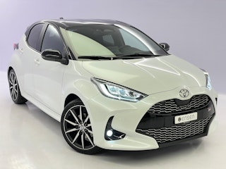 Vehicle image TOYOTA YARIS 0 Vehicle image TOYOTA YARIS 0