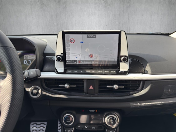 Vehicle image 10 Vehicle image 10