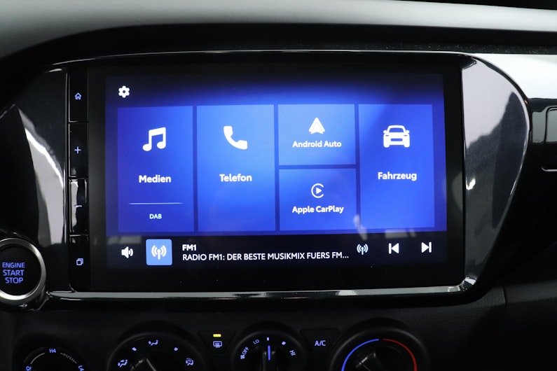 Vehicle image TOYOTA HI-LUX