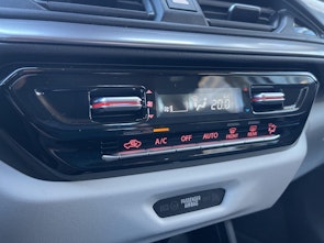 Vehicle image SUZUKI Swift 1.2 Tradizio Top Hybrid