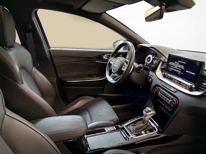 Vehicle image KIA CEED