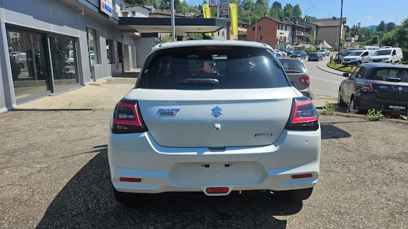 Vehicle image 20