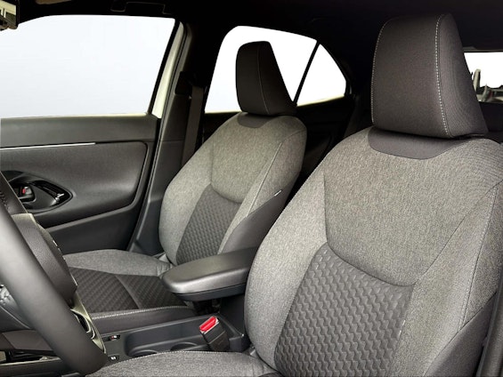 Vehicle image 9 Vehicle image 9