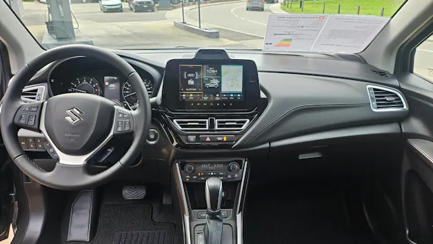 Suzuki S-Cross 1.4 T Compact Top Hybrid 4x4