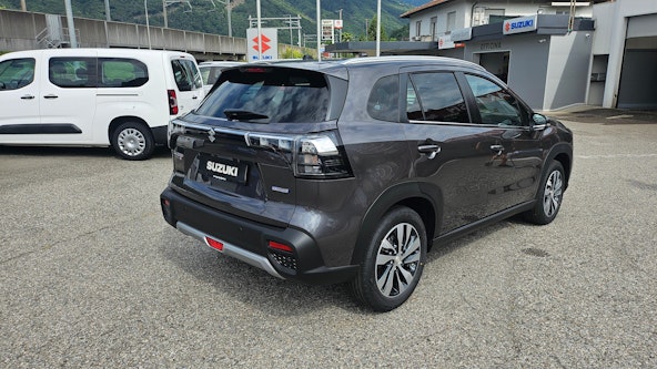 Vehicle image 6 Vehicle image 6