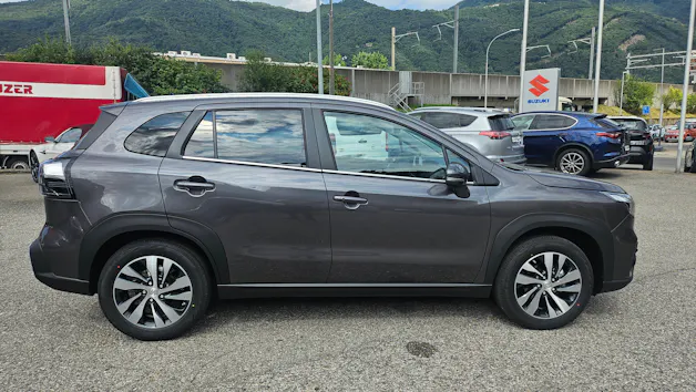 Suzuki S-Cross 1.4 T Compact Top Hybrid 4x4