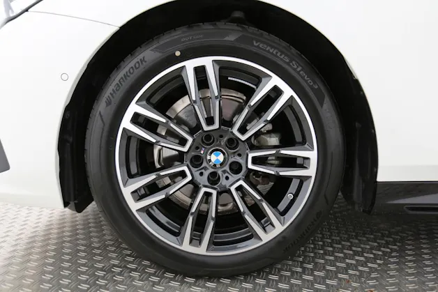 BMW 520d xDrive Touring
