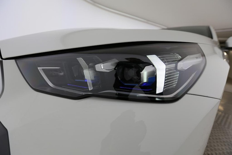 Vehicle image BMW 5 SERIES