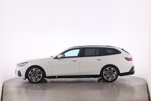 Vehicle image BMW 520d xDrive Touring