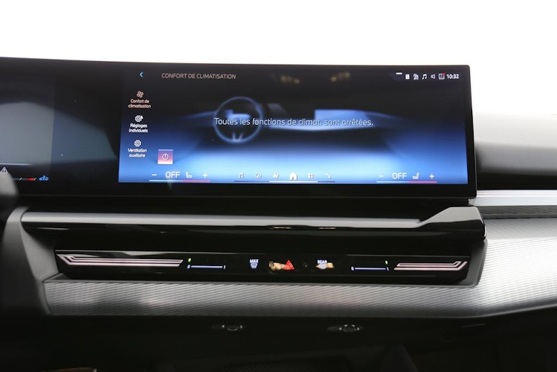 Vehicle image BMW 5 SERIES