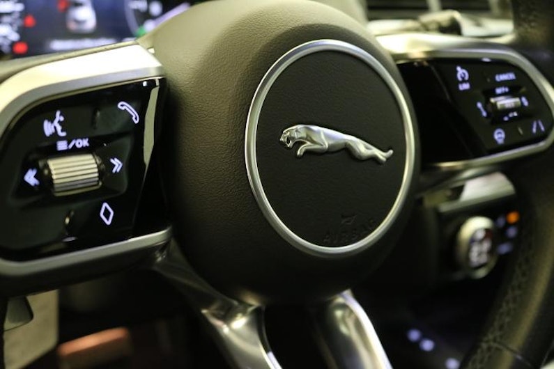 Vehicle image JAGUAR E-PACE