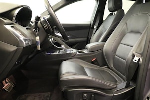 Vehicle image JAGUAR E-Pace 1.5 T 300e R-Dynamic Black AWD