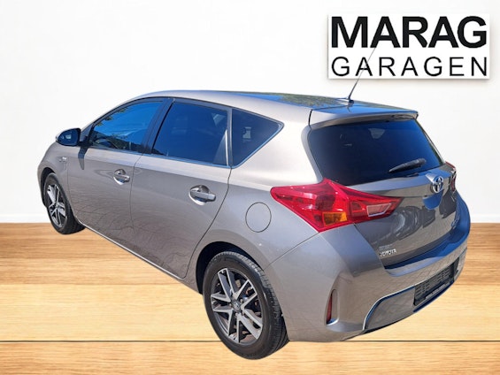 Vehicle image 4 Vehicle image 4