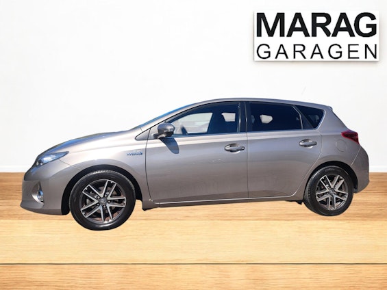 Vehicle image 2 Vehicle image 2