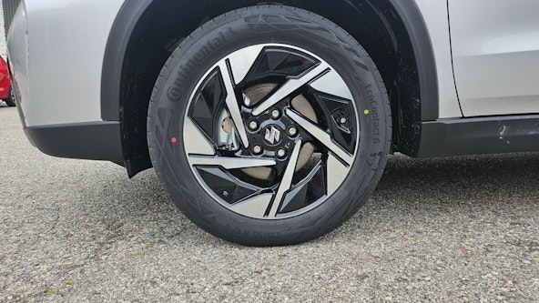 Vehicle image 8 Vehicle image 8