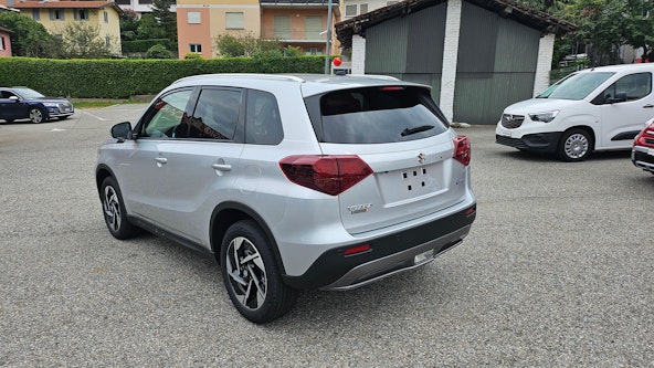 Vehicle image 4 Vehicle image 4