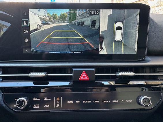 Vehicle image 13 Vehicle image 13