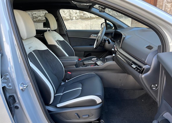 Vehicle image 10 Vehicle image 10