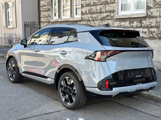 Vehicle image 2 Vehicle image 2