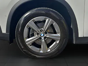 BMW X1 20d xDrive ** 5 Jahre GARANTIE // 2'000 kg Anhängelast **