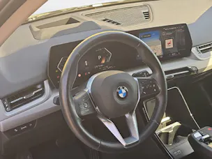 BMW X1 20d xDrive ** 5 Jahre GARANTIE // 2'000 kg Anhängelast **