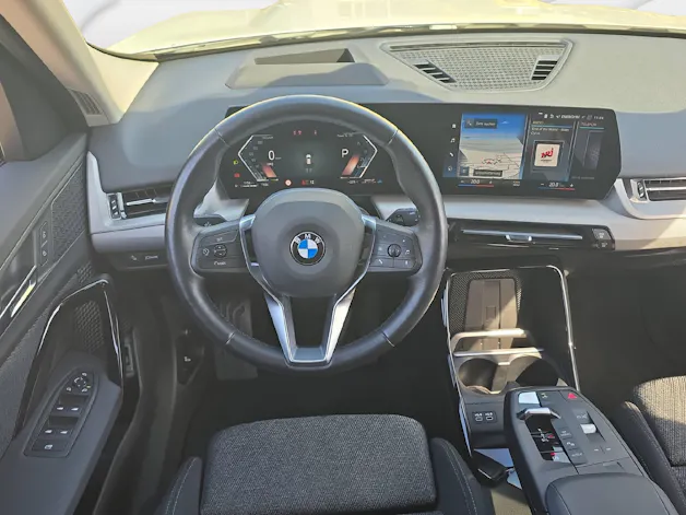 BMW X1 20d xDrive ** 24 Monate GARANTIE // 2'000 kg Anhängelast **