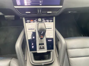 Porsche Cayenne 3.0 V6 E-Hybrid