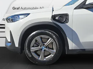 BMW X1 30e xDrive ** 24 Monate GARANTIE // 1'800 kg Anhängelast **