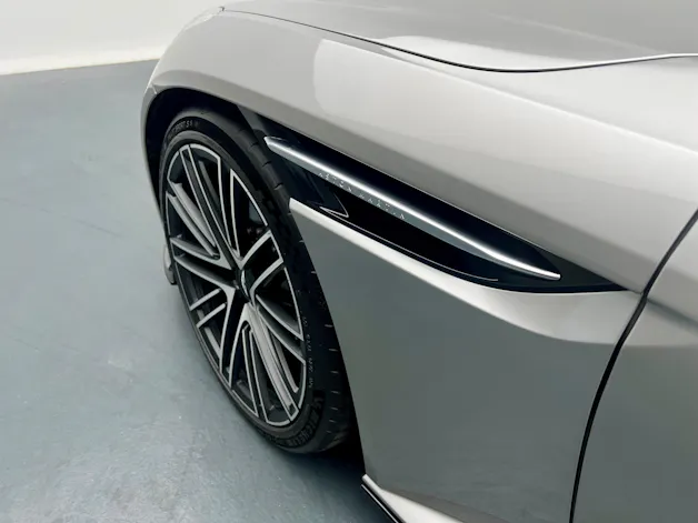 Aston Martin DB12 Volante 4.0 V8 Bi-Turbo