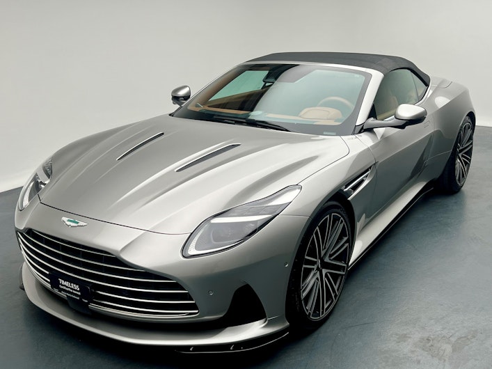 Vehicle image ASTON MARTIN DB12