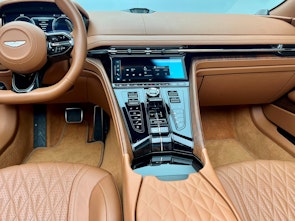 Vehicle image ASTON MARTIN DB12 Volante 4.0 V8 Bi-Turbo