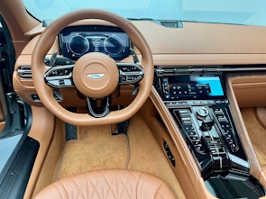 Vehicle image ASTON MARTIN DB12 Volante 4.0 V8 Bi-Turbo