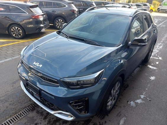 Vehicle image 9 Vehicle image 9