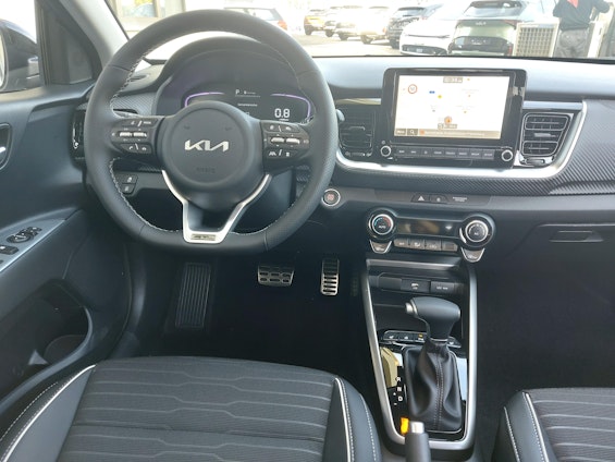 Vehicle image 28 Vehicle image 28